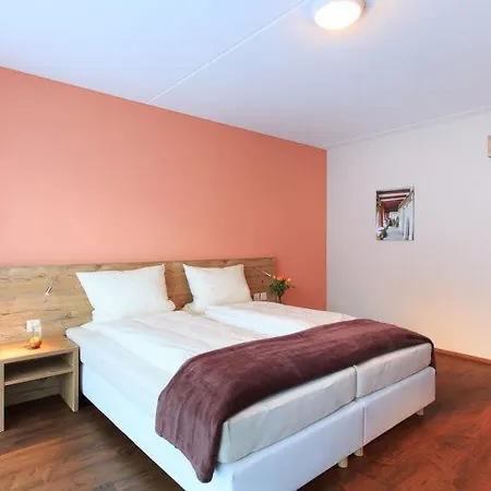 Sleeps 4 Wifi T425962